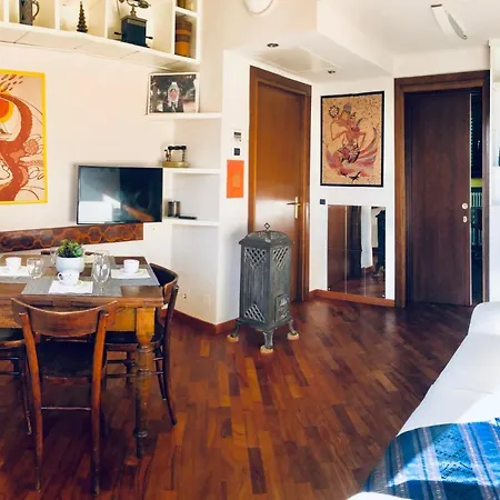 Apartment Dame 4