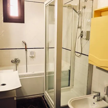 Dame 4 Appartement Bologna